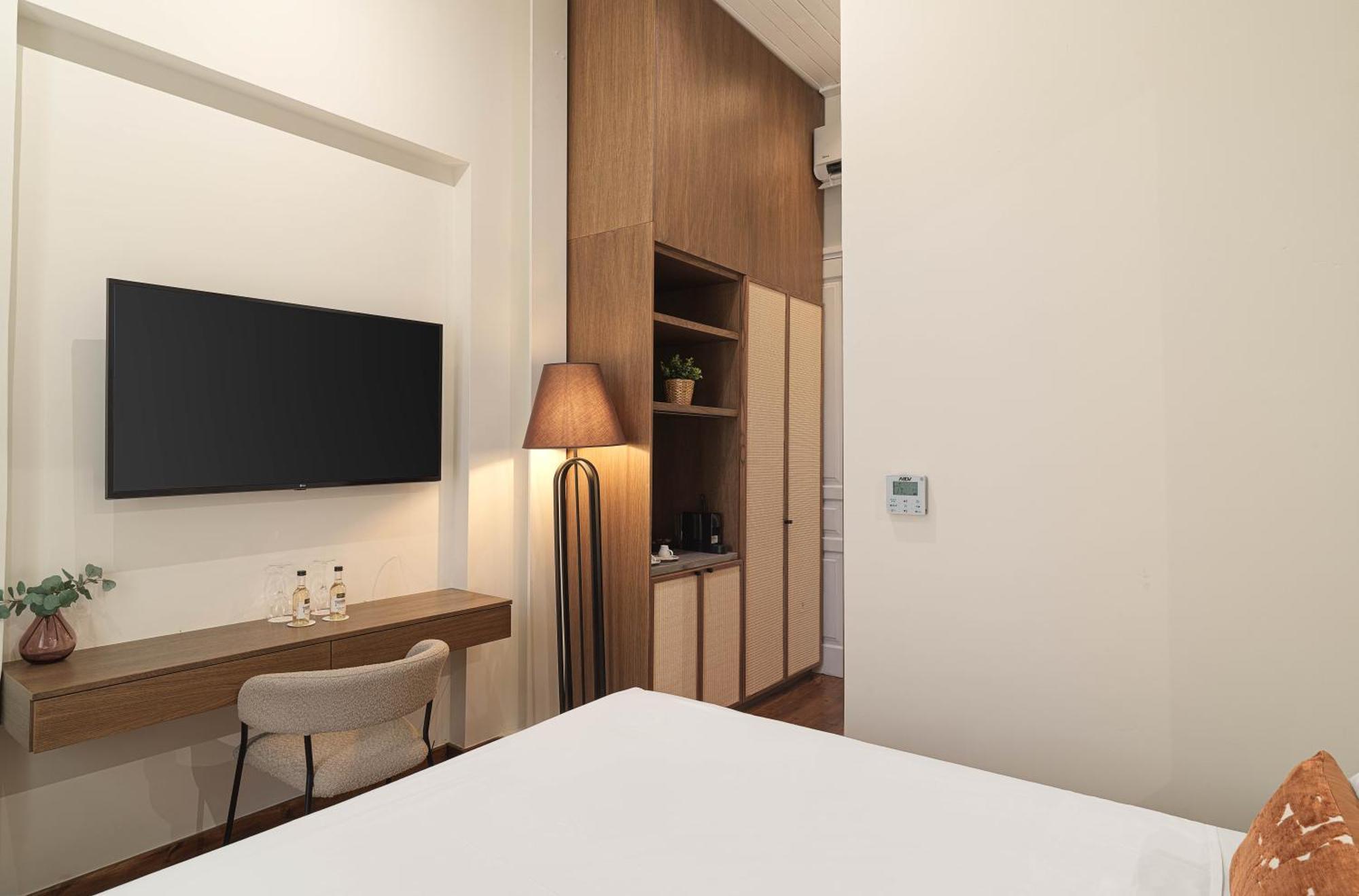 Leonardo Boutique Hotel Larnaca Buitenkant foto